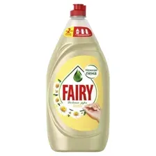 Средство для мытья посуды Fairy Нежные руки. Ромашка и витамин Е (1.35л)
