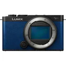 Беззеркальный фотоаппарат Panasonic Lumix S9 Body (синий)