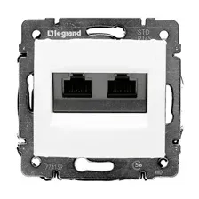 Розетка Legrand Valena 694292 (белый)