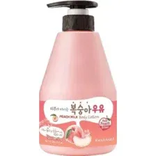Лосьон для тела персиковый Welcos/Велкос Kwailnara Peach Milk Body Lotion (560мл)