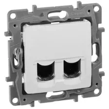 Розетка Legrand Etika 672254(белый)
