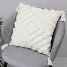 Наволочка декоративная MATEX Tufted / ALEX-032 (молочный/теплый белый)