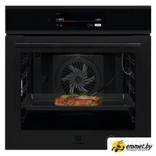 Электрический духовой шкаф Electrolux EOE9P3ST