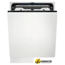 Встраиваемая посудомоечная машина Electrolux EEG68600W