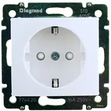 Розетка Legrand Valena 694269