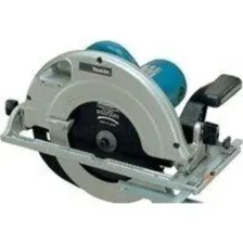 Дисковая (циркулярная) пила Makita 5903R