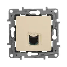 Розетка Legrand Etika 672353 (сл.кость)