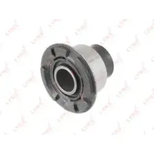 Сайлентблок передний R / Подрамник / Зад. подв. TOYOTA Camry(V30-V50) 2.4-3.5 01 / Harrier 0 B8205 LYNXAUTO