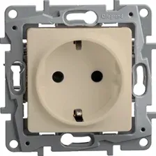 Розетка Legrand 672322