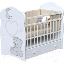 Детская кроватка VDK Bear And Moon маятник и ящик (белый)