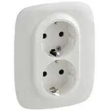 Розетка Legrand Valena Allure 753726 (белый)