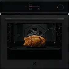Электрический духовой шкаф Electrolux MealAssist 700 EOC9P3XT