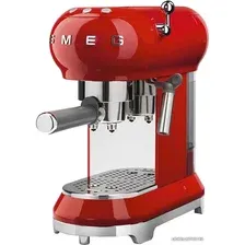 Рожковая кофеварка Smeg ECF01RDEU