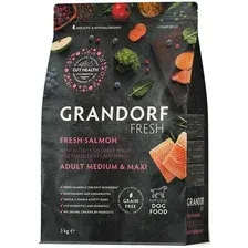 Сухой корм для собак Grandorf Fresh Adult Medium & Maxi (с лососем и бататом) 3 кг