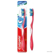 Зубная щетка Colgate Тройное действие