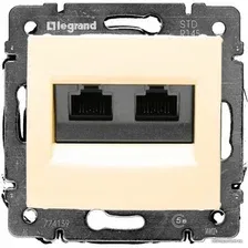 Розетка Legrand Valena 695626 (слоновая кость)