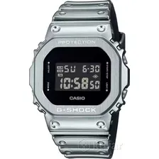 Наручные часы Casio GM-5600YM-8E