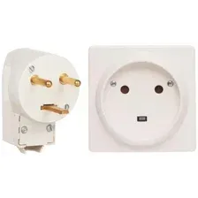 Розетка Legrand Quteo 782222 (белый)