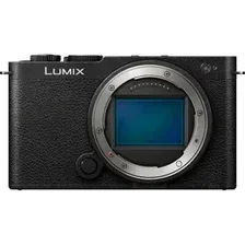 Беззеркальный фотоаппарат Panasonic Lumix S9 Body (черный)