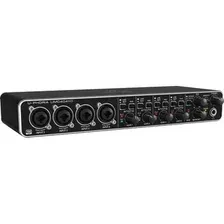  Behringer U-Phoria UMC404HD