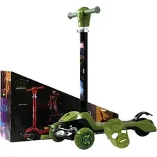 Трехколесный самокат RiverToys HB-Q3 (зеленый)