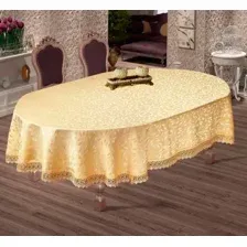 Скатерть DO&CO c гипюром 160x220 / 8525 (овал, золотой)