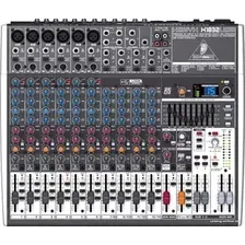 Микшерный пульт Behringer Xenyx X1832USB