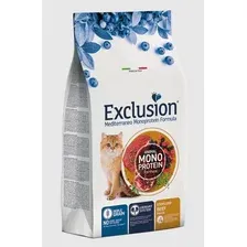 Сухой корм для стерилизованных кошек EXCLUSION Monoprotein Sterilised говядина 12 кг