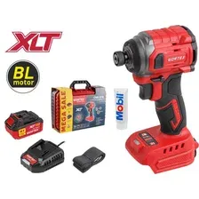 Аккум. ударный гайковерт/винтоверт WORTEX CWR 0218 в чем. XLT 1x4 А*ч, БЕСЩЕТ., 18 В, 220 Н*м (внутр. шестигр. 1/4', вес 0,92 кг)