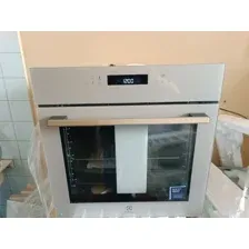 Духовой шкаф Electrolux LOE7F31S