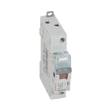 Выключатель нагрузки Legrand DX3 1П 32A 406403