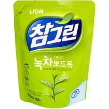 Средство для мытья посуды Lion Chamgreen зеленый чай 300 мл