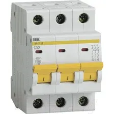 Выключатель автоматический IEK ВА47-29 32А 3Р 4.5кА С MVA20-3-032-C