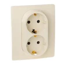 Розетка Legrand Etika 672333 (слоновая кость)