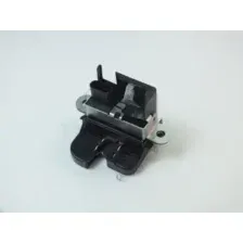 замок крышки багажника! VW Golf 03/Passat 05/Passat Alltrack 12/Touran 03 QF22H00015 QUATTRO FRENI