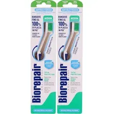 Набор зубных щеток Biorepair Curve Protezione Totale средней жесткости (2шт)