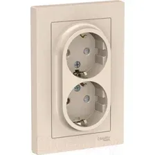 Розетка Systeme Electric AtlasDesign ATN000226