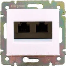Розетка Legrand Valena 694292 (белый)