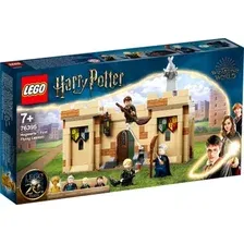 Конструктор LEGO Harry Potter 76395 Хогвартс первый урок полетов
