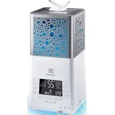 Увлажнитель воздуха Electrolux EHU-3815D
