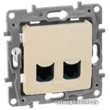 Розетка телефонная Legrand Etika 672354