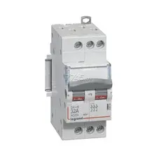 Выключатель нагрузки Legrand DX3 3П 32A 406459