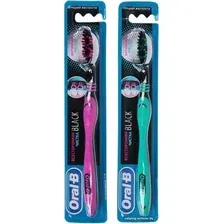 Зубная щетка Oral-B Black 40 Medium всесторонняя чистка (1 шт)