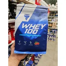 Протеин Trec Nutrition WHEY 100% 900 грамм (Клубника) Сывороточный протеин