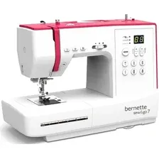 Компьютерная швейная машина Bernina Bernette Sew&amp;Go 7