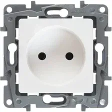 Розетка Legrand Etika 672220