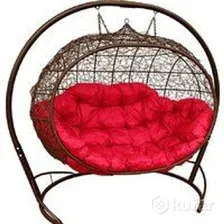 Подвесной диван M-Group Улей 11210206 (коричневый ротанг/красная подушка)