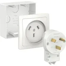 Розетка промышленная Schneider Electric BLNSK003231