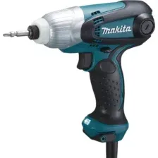 Профессиональный шуруповерт Makita TD0101