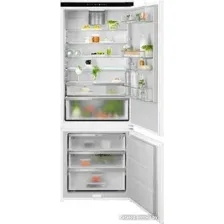 Холодильник Electrolux ENP7TD75S